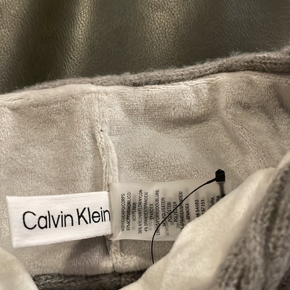 Calvin Klein Headband - Picture 3 of 3